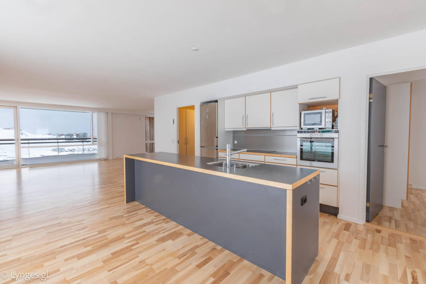 Квартира, 1345 м², 453 100$ — FAKTOR